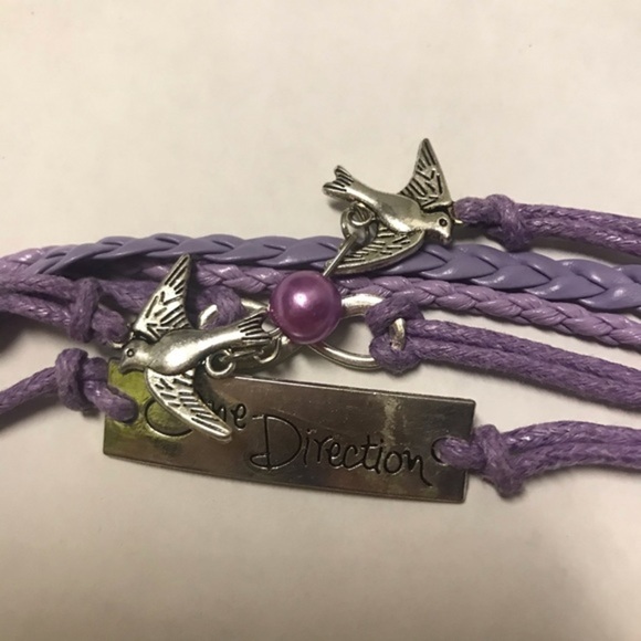 🔥3/$15🔥‎ Purple Multi-Strand Bracelet - Picture 1 of 5